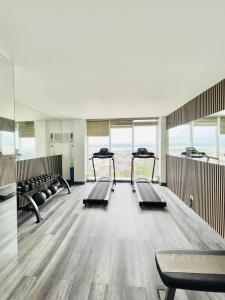 BT 1 Chic City Studio Retreat