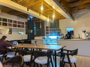 Rooftop pool, gym and stunning city views