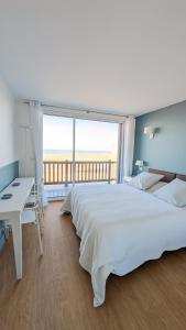 Appartements L Horizon, F3, vue mer exceptionnelle, 3 ou 4 pers : photos des chambres