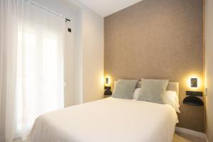 Standard Double Room room in Chinitas Urban Hostel