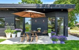 3 Bedroom Beautiful Home In Den Oever