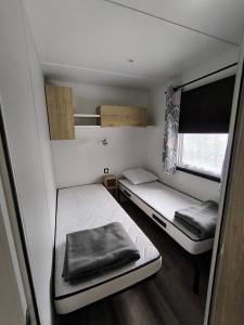 Mobil-Home 45 m2 camping le Mar Estang 4 étoiles