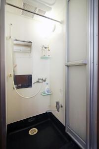 Central Shinjuku, Quiet Area, Close to Station, No Stairs, Room101