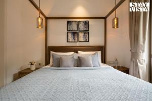 StayVista at Casa Vida Zeo with BBQ, Pool, WiFi