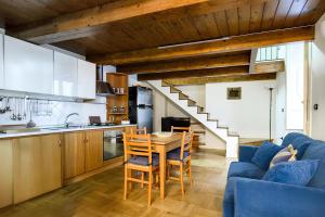 Neapolis Apartment Santa Lucia