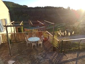 Maisons de vacances Gite la cote des bleuets de Retourtour : Maison 2 Chambres
