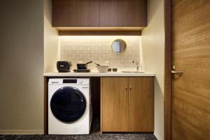 Minn Sapporo Odori W18 Station