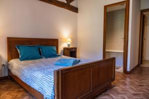 Maisons de vacances Gite du Pin - Abbaye Beruges : photos des chambres