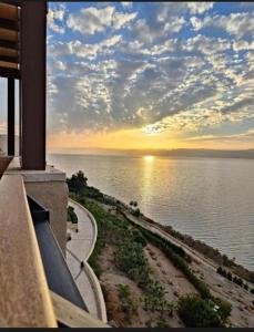 Samarah Resort Apartment D32 at DeadSea, Sea & Pool view- Families & couples only