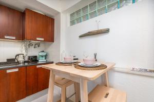 Studio Sardinha-1 min walk to beach