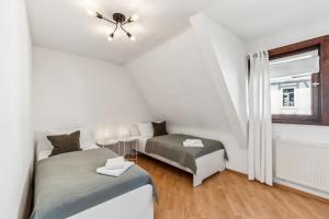 CREW BEDS - APARTMENT in Gifhorn - For 4 People - 50m2, 1x Bedroom, 4x Single Bed, Free Kaffee, WiFi & Parking - 24h CHECK IN #GF01 - 3hvězdičkové hotely ve městě Gifhorn