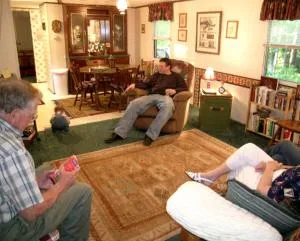 Family-Friendly Bed and Breakfast Cottage Rental near Mt. Airy in Virginia - Stuart