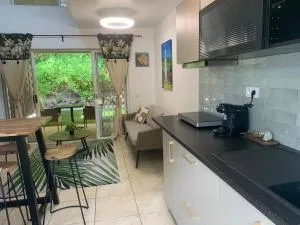 Tiki Ora Lodge - Fetia - Anau