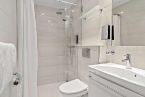 Standard Twin Room room in Best Western Hotel Hebron