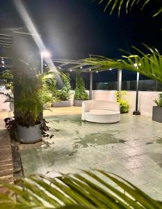 Sonyas Hillside Retreat Magic