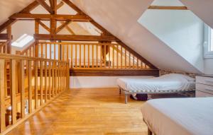 Maisons de vacances Pet Friendly Home In Jumilhac-Le Grand : photos des chambres