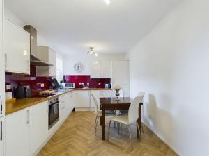 North Bridge Apartment