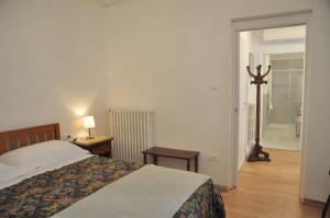 Corte Formenta Apartment - Canal view 5 minutes from Biennale