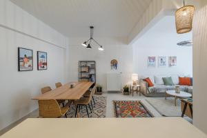 Cozy 3 bdr Apartment next to Acropolis