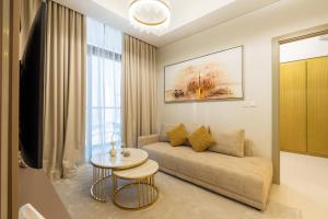 Keyrock Aykon Tower, Business Bay - Pool & Gym