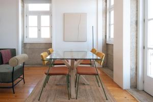 Riverfront Stylish Apartment - waterfront 2BR