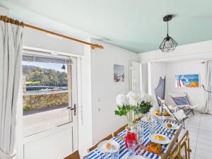 Maisons de vacances -Fisher- Maison lovee au port de Kerdruc : photos des chambres