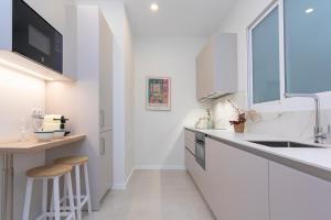 Genteel Home Carlos V