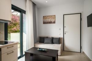 The 7 Suites, An Elegant Living in Ipsos by Konnect