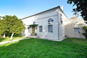 Portico Verde private Villa with pool | Corfu