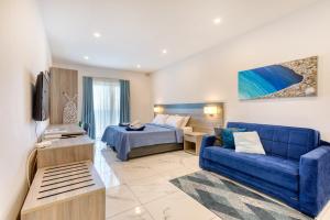 Stylish Apartments in Bay Square