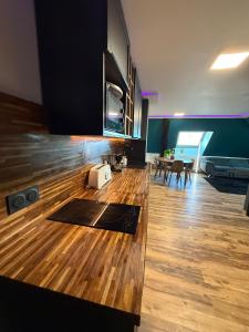 Appartements Chaleureux T2 avec bureau : photos des chambres