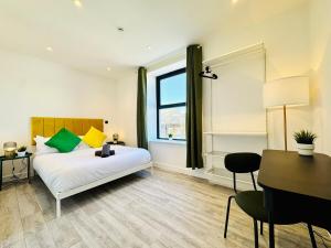 Central Bournemouth - 2-Bed - 4 Guests - Prime Spot