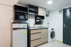 Mountain View with Swimming Pool Condo Near Nimman