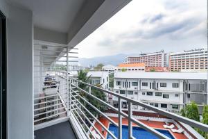 Mountain View with Swimming Pool Condo Near Nimman