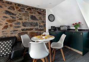 Castle Street Apartments - Luxury Kilchattan Apartment
