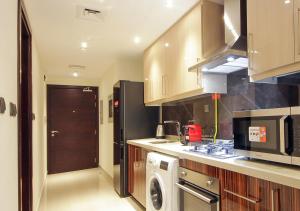 Elite Downtown Stay with Gym, Pool near Dubai Mall