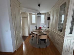 Urban Oasis - Fontana Novi Beograd