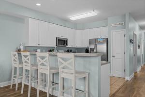 Slack Tide condo