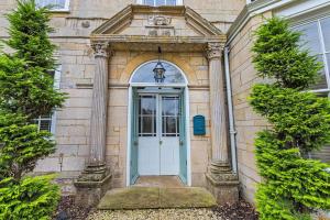 Finest Retreats - Ttich Manor Retreat