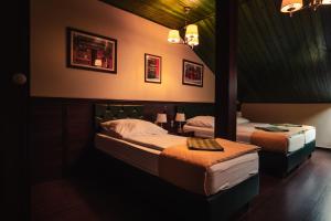 Shoemaker Irish Pub & Accommodation