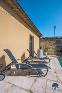 Maisons de vacances Maison en pierre avec piscine a Barjac, 16 personnes : photos des chambres