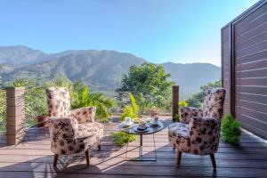 SaffronStays Timber Quest - Pinewood Cottages