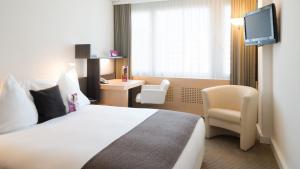 Standard Room room in Crowne Plaza Zürich an IHG Hotel