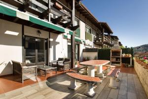 Spacious Villa with Pool Plentzia Bilbao Area
