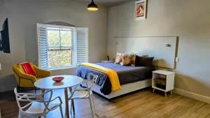 Whale Watchers studio - Gansbaai