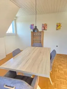 Apartment Ergste am Ruhr 85 sqm , 3 minutes to A45 with Garage - Шверте