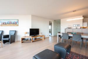 Wonderful 3BR apartment with sublime seaviews