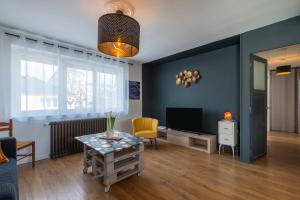 Maisons de vacances Le Jovia - Cour exterieure - Wifi : photos des chambres