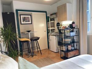 AUX 4 LOGIS - Studio Le City - Petit déjeuner offert 1ère nuit