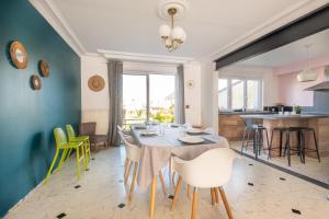 Maisons de vacances La Maison de Marion - 15min a pied de la plage : photos des chambres